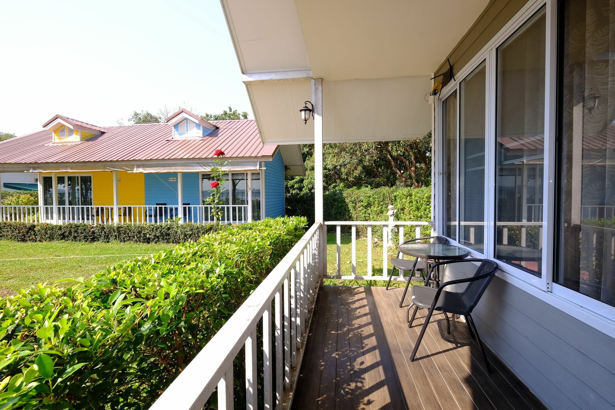 Bo Tree Cottage On The River Mukdahan Exteriör bild